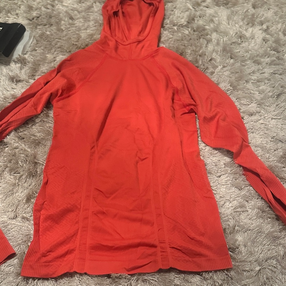 Athleta hooded top shirt
